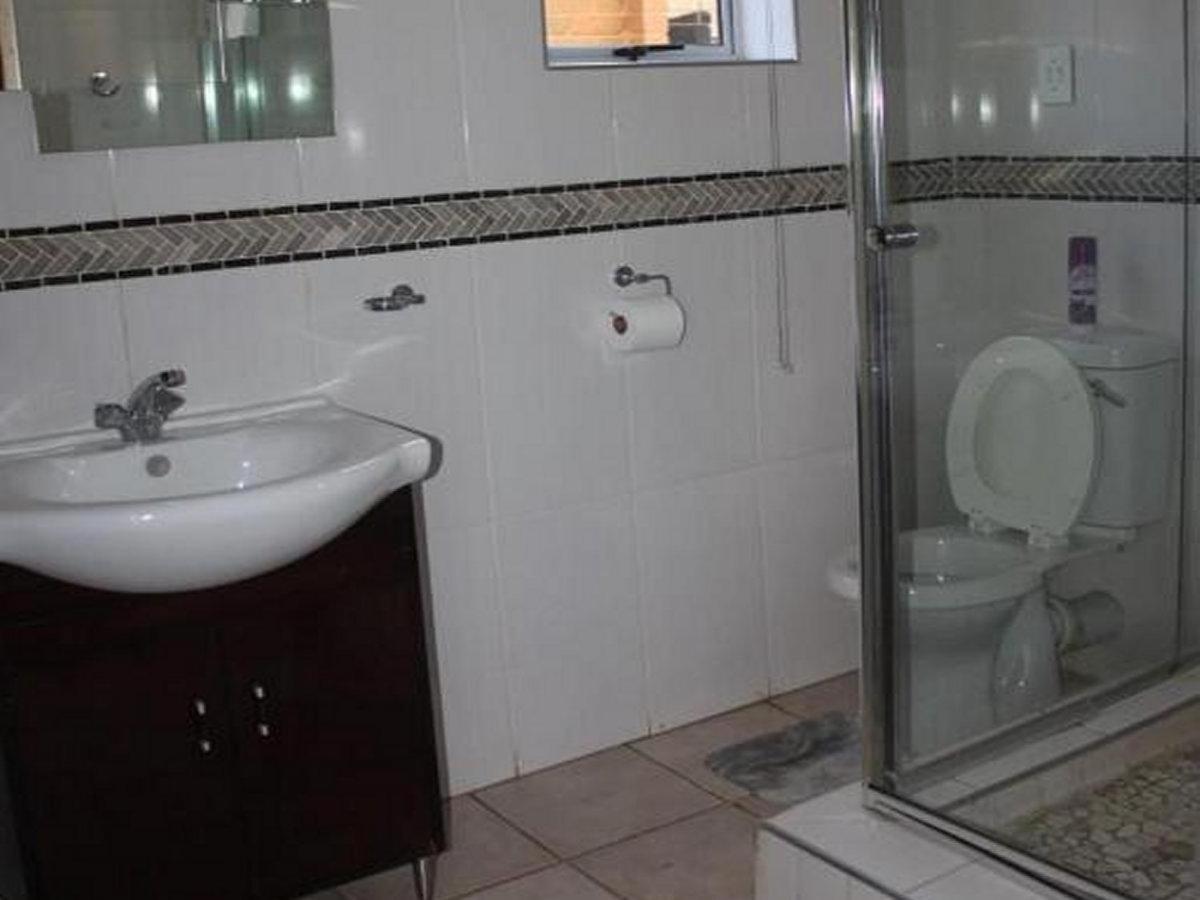 Lapaleholo Guesthouse Phuthaditjhaba Luaran gambar